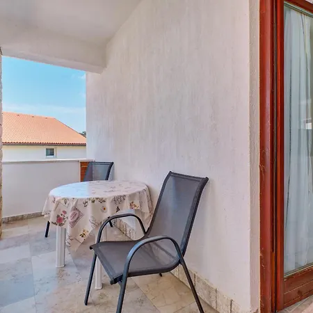 Apartments Suzana Mali Lošinj Exterior foto